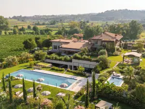 Conti Thun Wine Resort