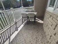 Family-Friendly 3-Bedroom/2.5-Bath House Near NYC Manhattan and MetLife Stadium Hotels in Teaneck