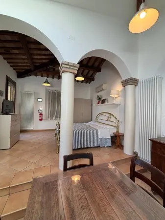 1 Bedroom Private Vacation Home in Ravenna