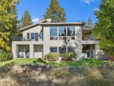 11 Tournament Home Hotels in Sunriver