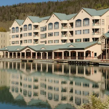 Studio In Lakeside Village, Updated Kitchen & Bath Apts