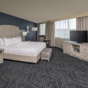 DoubleTree by Hilton Hotel Nashville Downtown Отели рядом с достопримечательностью «Район»