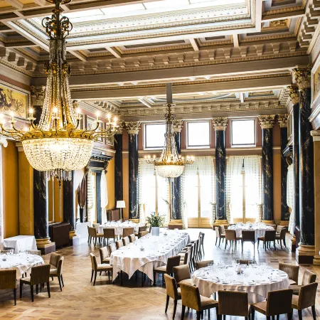 Hôtel des Trois Couronnes & Spa - the Leading Hotels of the World