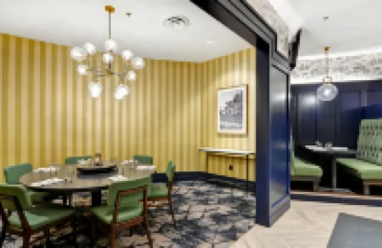 엠버시 스위트 바이 힐튼 미네아폴리스 에어포트