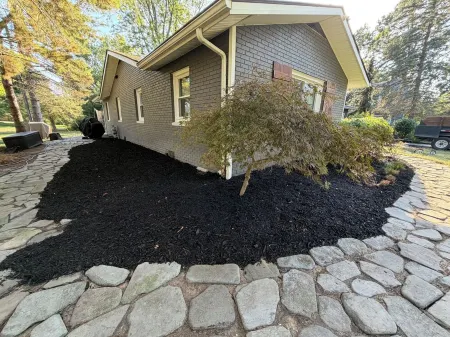 Driftwood Cottage, a charming 3-bed/2-bath home in peaceful Union Pier!