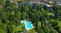 Du Lac Et du Parc Grand Resort - Beach