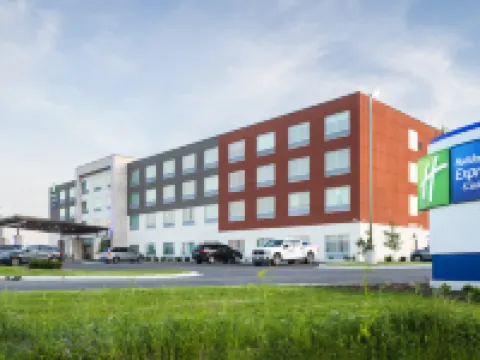 Holiday Inn Express & Suites BOURBONNAIS EAST - BRADLEY by IHG Hotels in Bradley