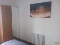 Remarkable Seaside Apartment - Sleeps 4 Các khách sạn ở Bognor Regis