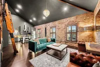 The Chandler Hotel Hotels in Madison Township