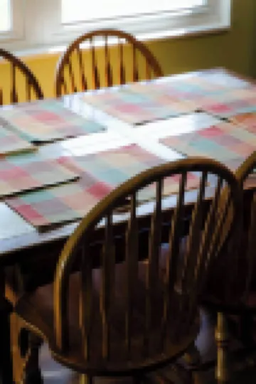 Blue Heron Cottage with Game Room, Deck and Hot Tub!