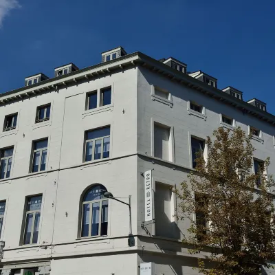 Hotel Retro Hotels near Schaarbeek / Schaerbeek