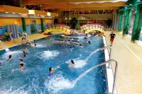 Ibis Styles Siedlce - Pools