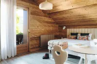 Chalet Hôtel des 2 Gares Hotels near Mont Joly