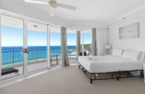 Elysian Blue 3BR Burleigh Heads Escape