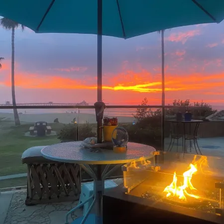 Outdoor Retreat with Panoramic Ocean Vistas, Sunrises, and Sunsets.