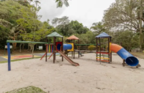 Casa de Campo com Piscina Lareira e Churrasqueira