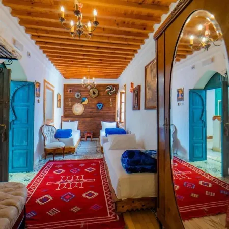 Riad la Santa