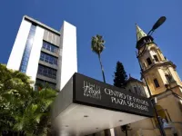 聖拉斐爾廣場飯店 Church of the Blessed Sacrament and St. Therese附近的飯店