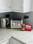Central Upton Upon Severn 2 bedroom property sleeps 6 - 2-Star