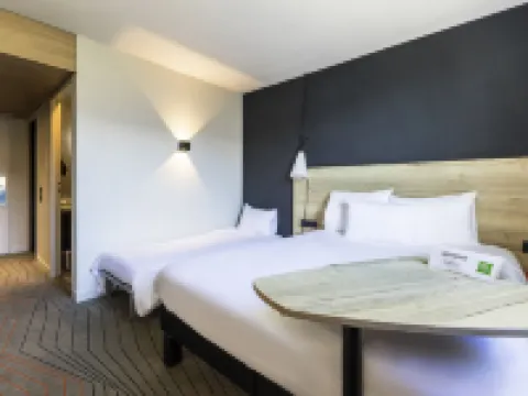 Ibis Styles Crolles Grenoble A41