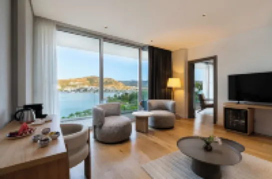 Cape Bodrum Luxury Hotel & Beach Oteli
