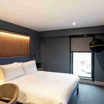 Village Hotel Solihull Rooms