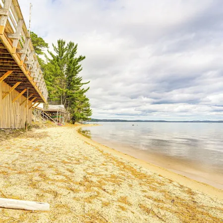 Walk to Beach & Sebago Lake: Luxe Family Getaway!