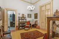 B&B Salerno Royal Suite Central Station