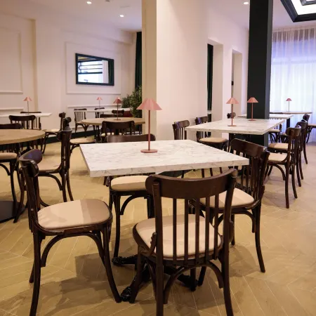 Honest Hotel Granada