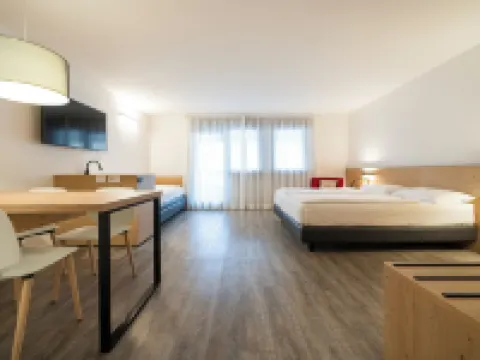 Residence Lastei Hotels in Siror