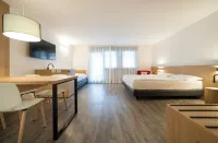 Residence Lastei Hotels in Siror