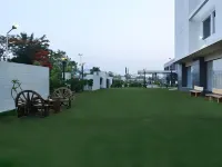 Red Fox by Lemon Tree Hotels, Bhiwadi