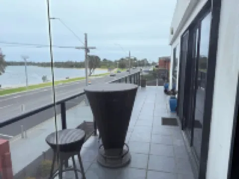Heyfield Motel and Apartments Hotels in Lakes Entrance
