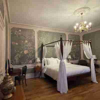 House of Mailly Rooms