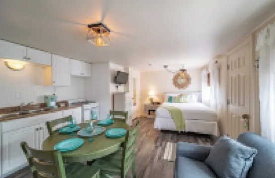 Ocean Glass Inn