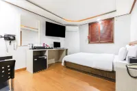 Motel Palace โรงแรมใกล้โอลิมปิค พาร์ค