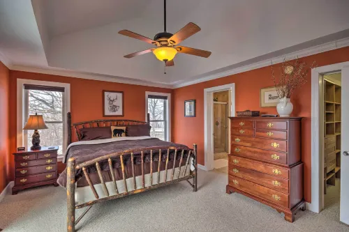 Family Home w/ Decks & Sunset Views in Beech Mtn! - ジム
