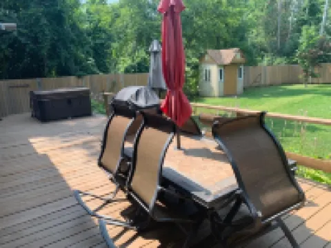 3Br Cozy Cottage at Lake Simcoe, 1 Hour Drive to Toronto