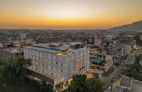 The Hosteller Bam Jaipur, Hawa Mahal Отели в г. 