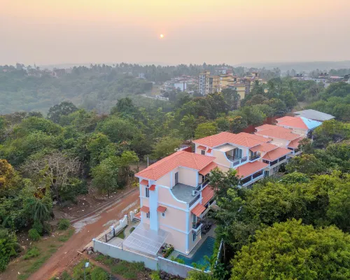 Elivaas Casa Zyra 4 BHK villa Ξενοδοχεία στην πόλη Mapusa