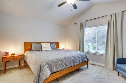 Entertainment Shed! Pet-friendly Oregon Coast Home