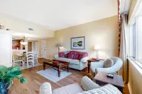 Amelia Island Plantation Condo With Side Ocean View, Balcony, Wifi & Shared Pool - Balkoner