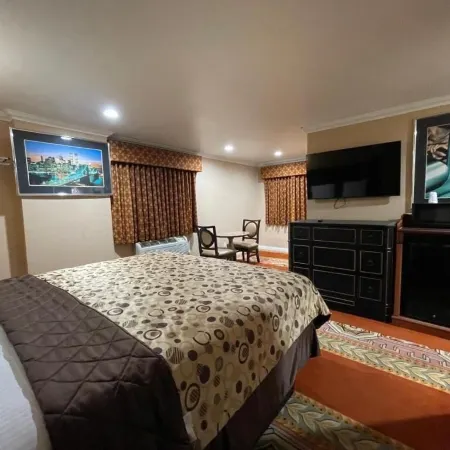 Sunrise Inn