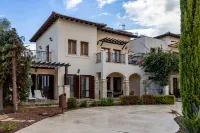 BK02 Adjacent to Aphrodite Hills – Pool & Sea View