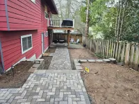 Private guest suite with Full kitchen & laundry