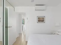 Chic 1-Bed Apartment by Balmoral Beach Hotels near Taronga Zoo
