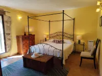 Farmhouse in Tuscany for Vacations with Family and Friends, Private Fenced Pool - 무료 와이파이