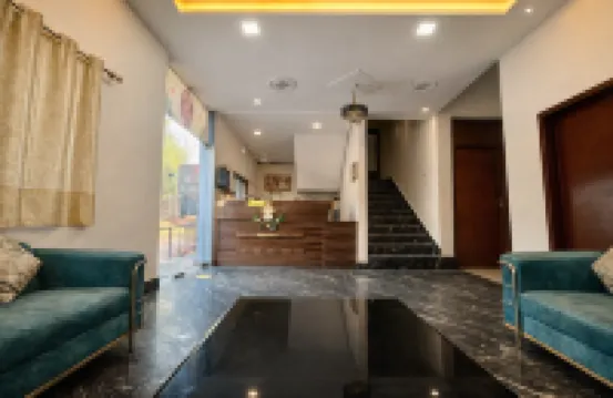 Murli Manohar Palace