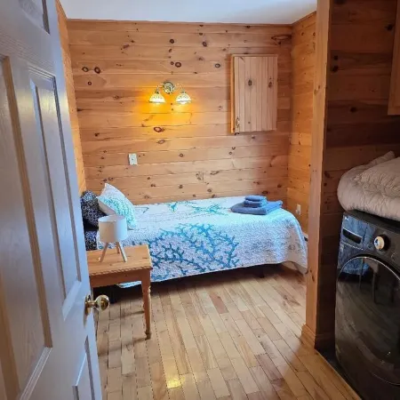 Cozy House/Cottage, minutes to National Park & Golf Course