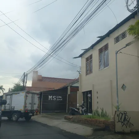 OYO 95184 Ms Home Syariah